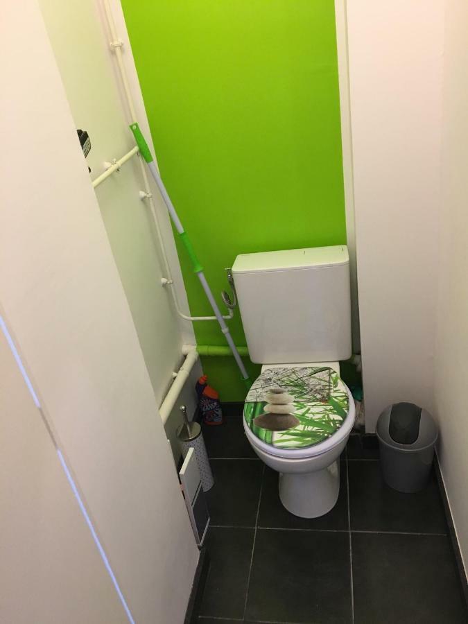 Appartement Deux Chambres Salon Parking Rouen Kindarena מראה חיצוני תמונה