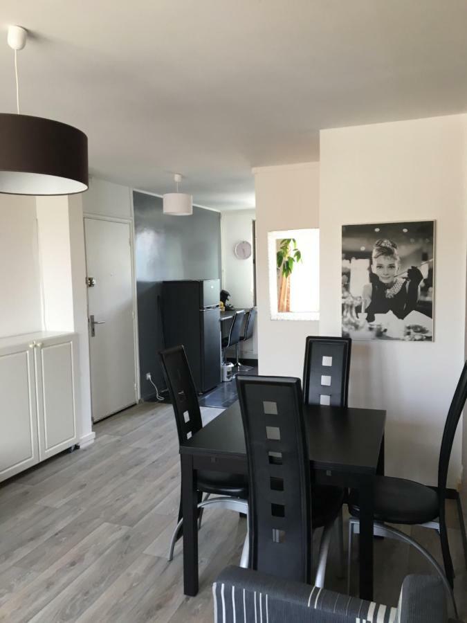 Appartement Deux Chambres Salon Parking Rouen Kindarena מראה חיצוני תמונה
